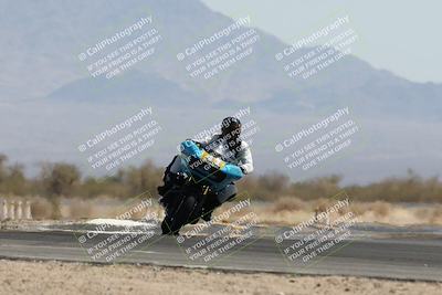 media/Apr-26-2025-BRL Bagger Racing League (Sat) [[9e270f465f]]/3-Super Street Baggers Qualifying/